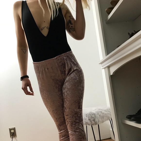 2 velvet leggings - Picture 2 of 6